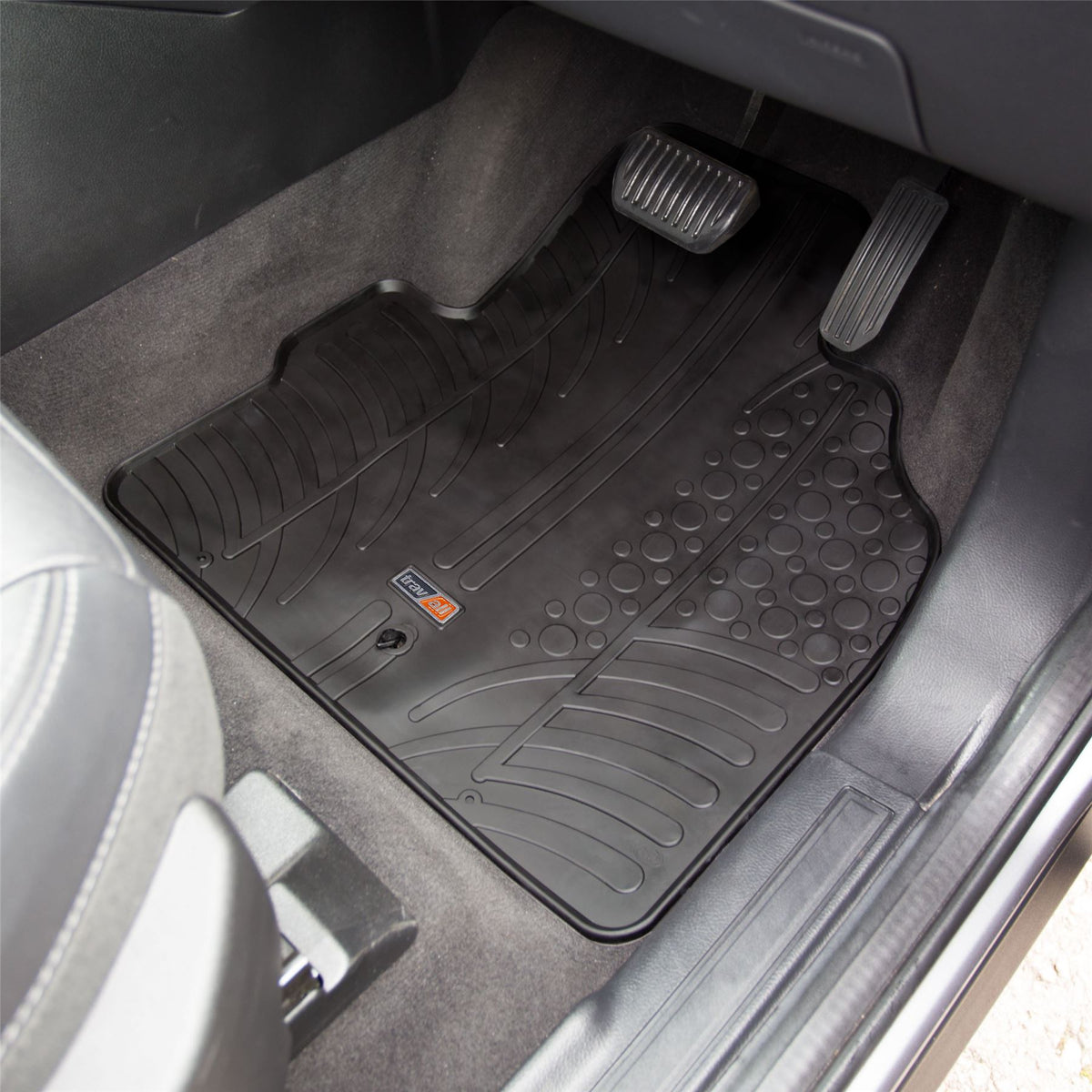 Land Rover Freelander Rubber Car Mats (2006-2014)