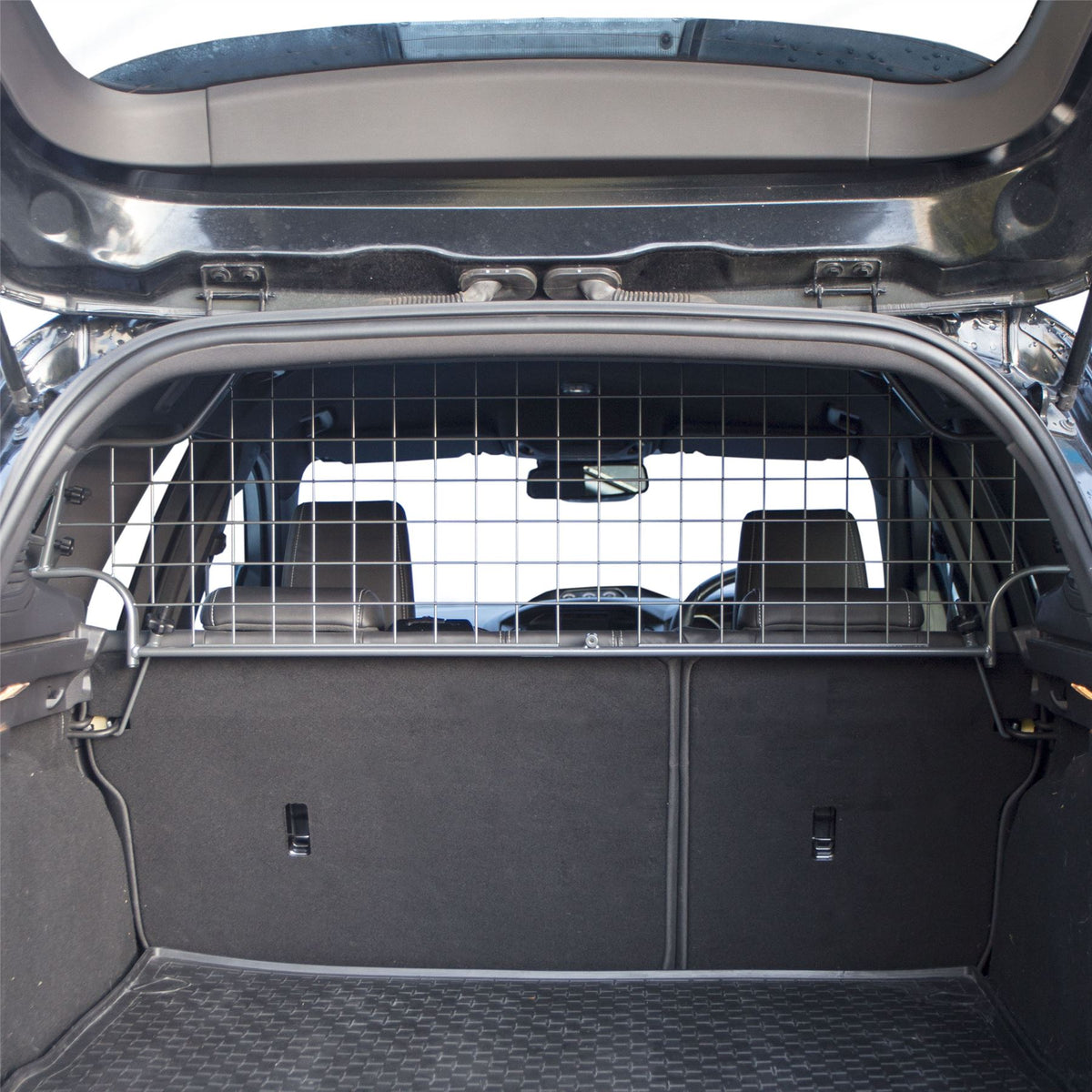 Ford Focus Estate Dog Guard (2014-2018)