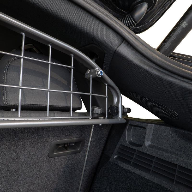 Audi Q5 Sportback Dog Guard (2025-)