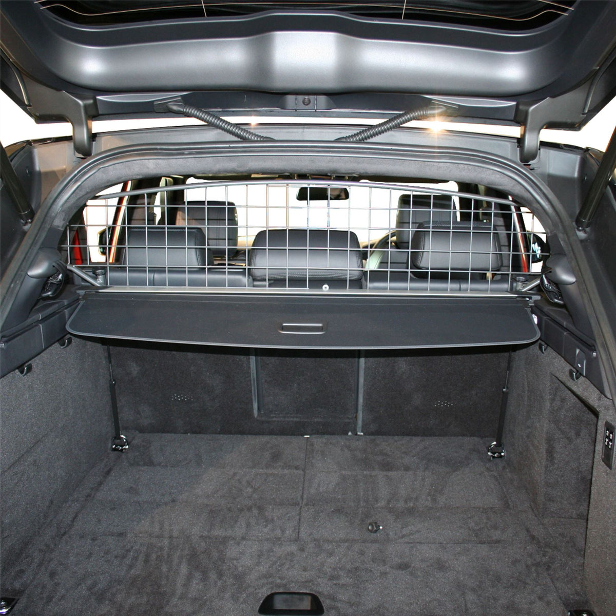 Land Rover Range Rover Sport Dog Guard (2013-2022)